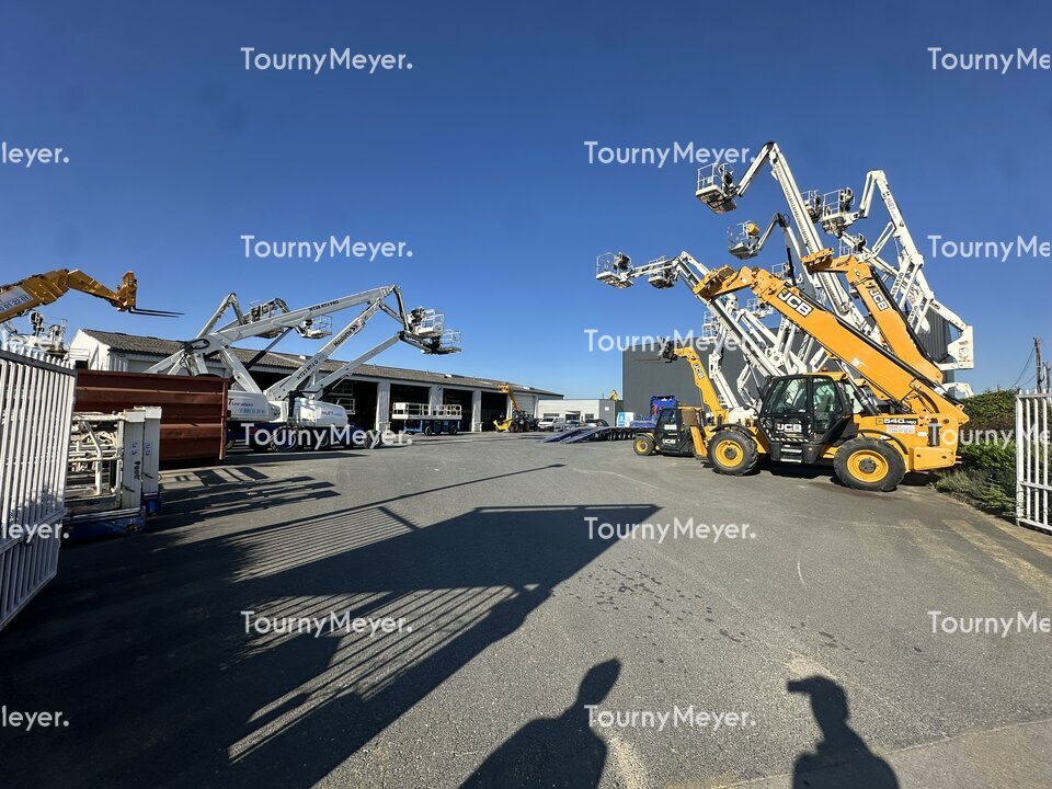 TOURNY MEYER NANTES LOCATION-LOCAL D'ACTIVITE-SAINT_HERBLAIN-44