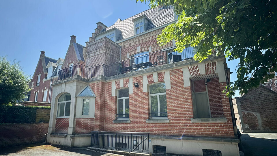 TOSTAIN ET LAFFINEUR LOCATION-BUREAUX-LA_MADELEINE-59