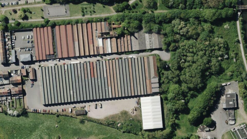 TOSTAIN ET LAFFINEUR VENTE-LOCAL D'ACTIVITE-HOUPLINES-59