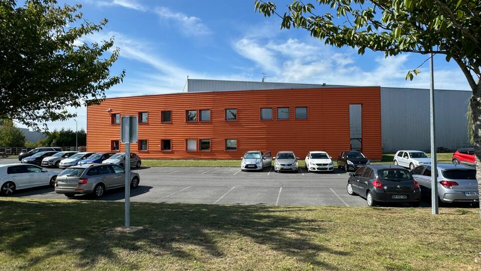 TOSTAIN ET LAFFINEUR LOCATION-LOCAL D'ACTIVITE-SARS-ET-ROSIERES-59