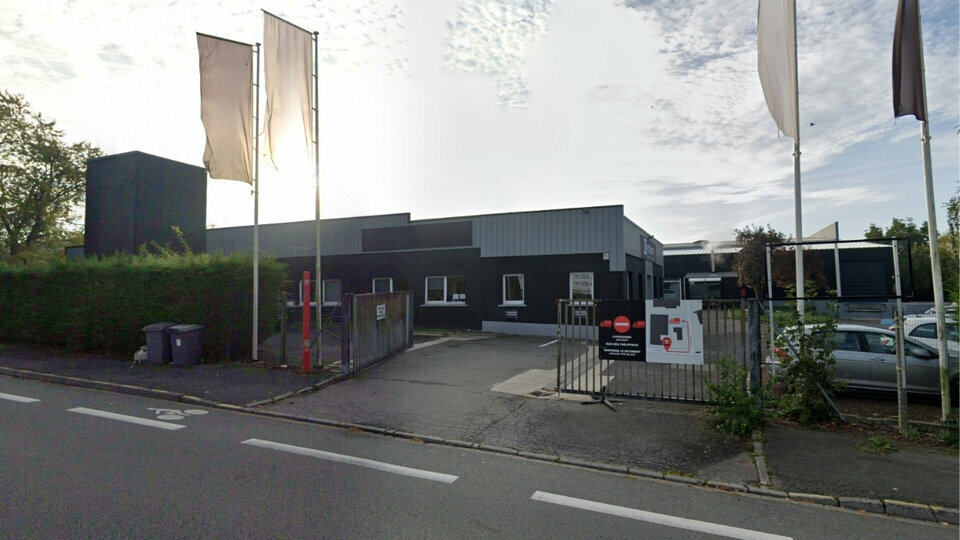 TOSTAIN ET LAFFINEUR VENTE-LOCAL D'ACTIVITE-NEUVILLE_EN_FERRAIN-59