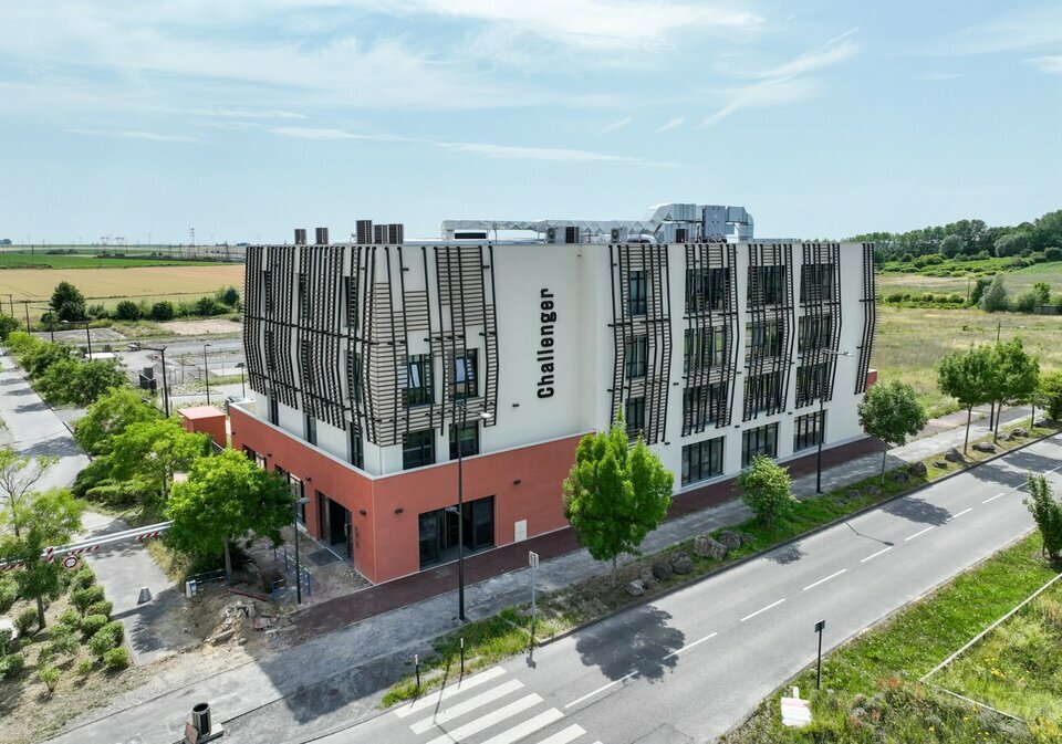 TOSTAIN ET LAFFINEUR LOCATION-BUREAUX-FAMARS-59