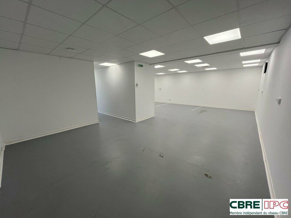 CBRE IPC LOCATION-LOCAL D'ACTIVITE-LARRESSORE-64