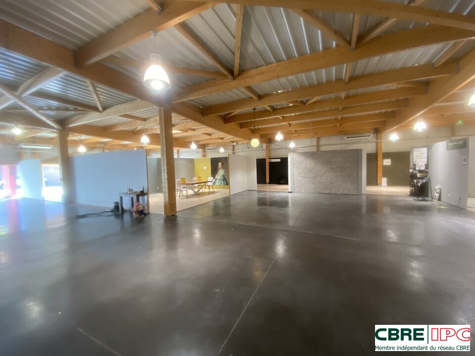 CBRE IPC VENTE-LOCAL COMMERCIAL-SAINT_PIERRE_DU_MONT-40