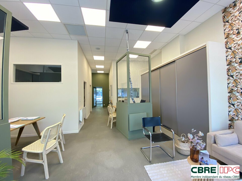 CBRE IPC VENTE-LOCAL COMMERCIAL-ANGLET-64