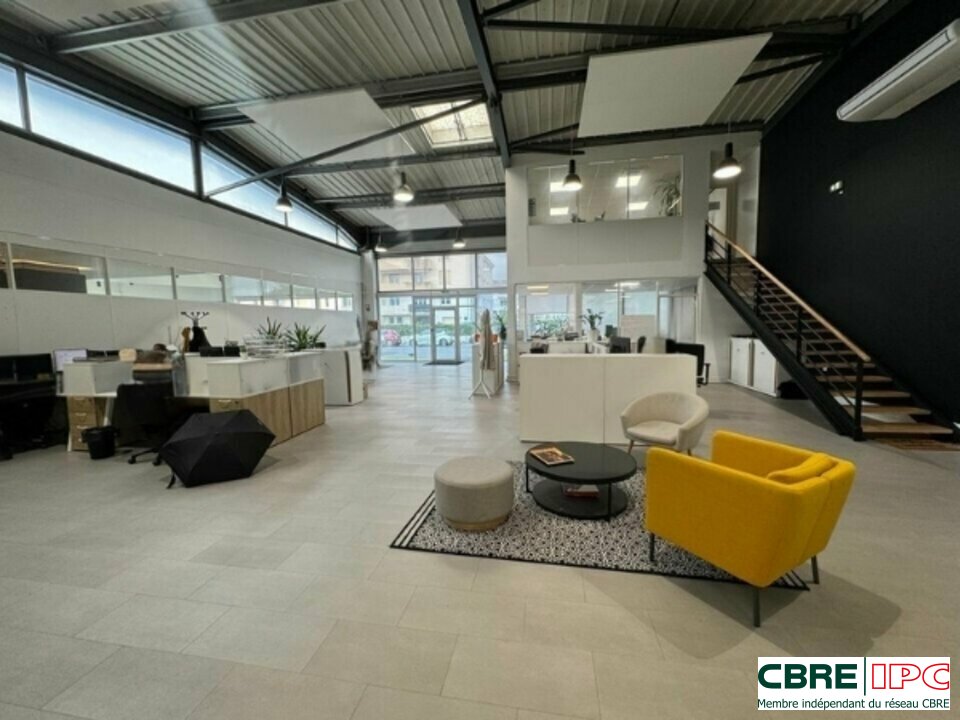 CBRE IPC LOCATION-BUREAUX-BAYONNE-64