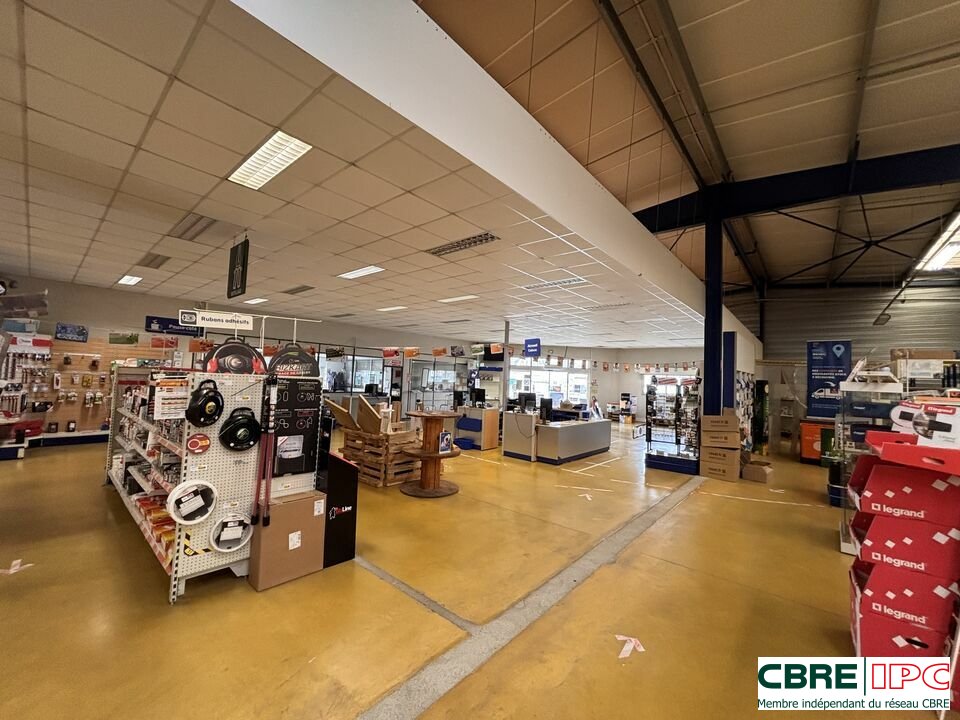 CBRE IPC LOCATION-LOCAL D'ACTIVITE-PAU-64