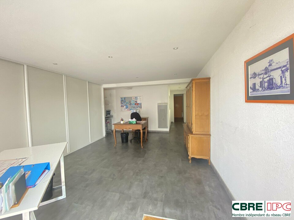 CBRE IPC LOCATION-LOCAL COMMERCIAL-ANGLET-64