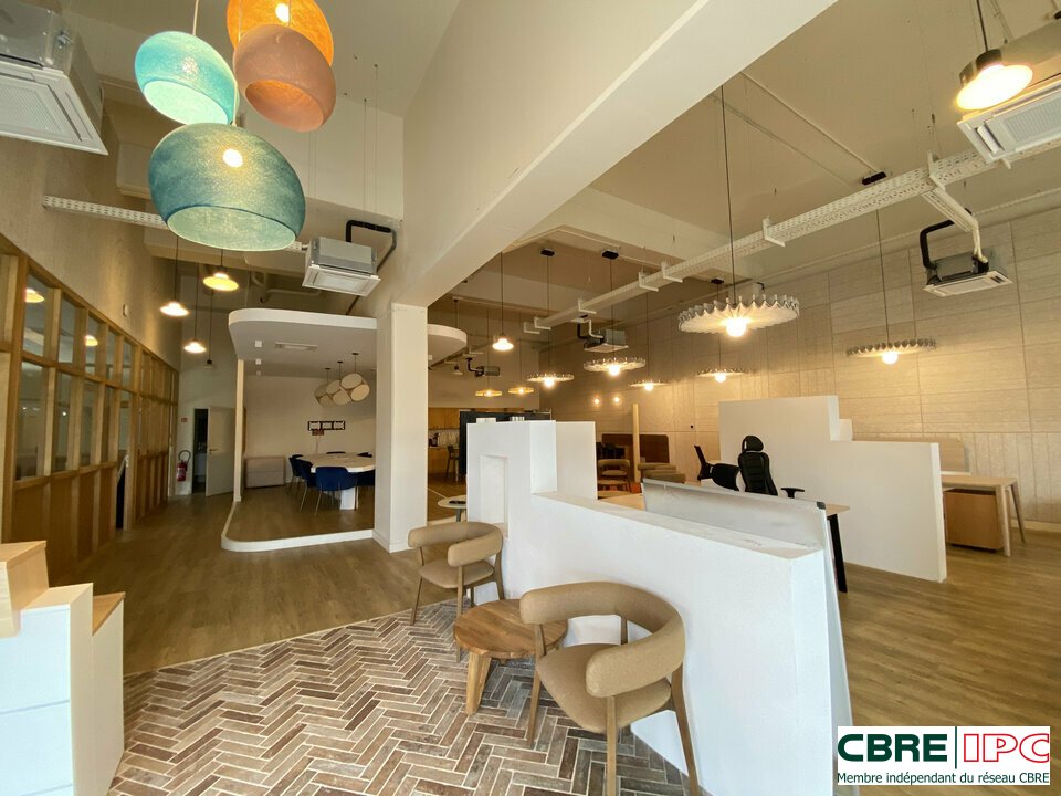 CBRE IPC LOCATION-BUREAUX-BAYONNE-64