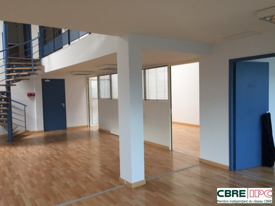 CBRE IPC LOCATION-BUREAUX-BAYONNE-64