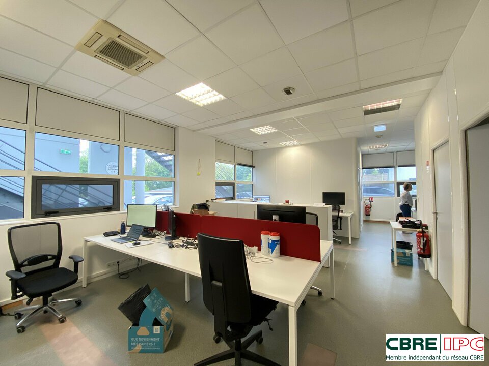 CBRE IPC LOCATION-BUREAUX-BAYONNE-64