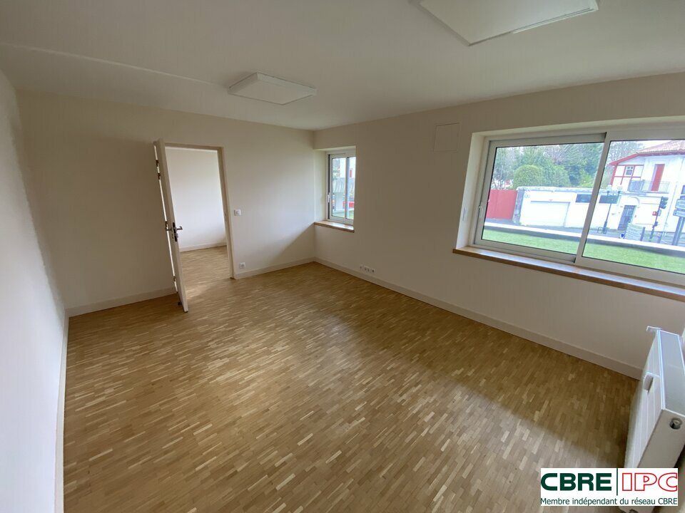 CBRE IPC LOCATION-BUREAUX-SAINT_JEAN_DE_LUZ-64