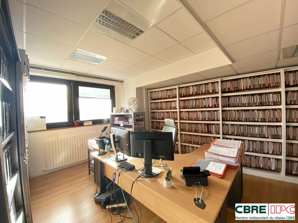 CBRE IPC LOCATION-BUREAUX-BAYONNE-64