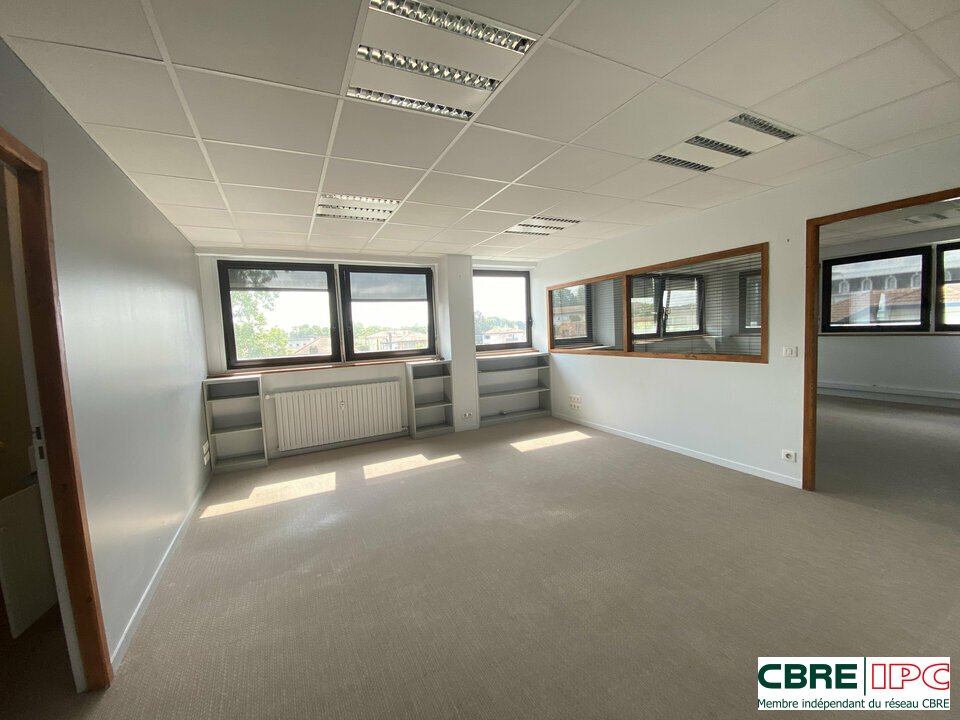 CBRE IPC LOCATION-BUREAUX-BAYONNE-64