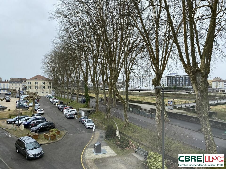 CBRE IPC VENTE-BUREAUX-DAX-40