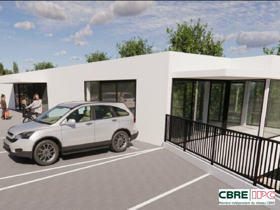CBRE IPC LOCATION-LOCAL COMMERCIAL-USTARITZ-64