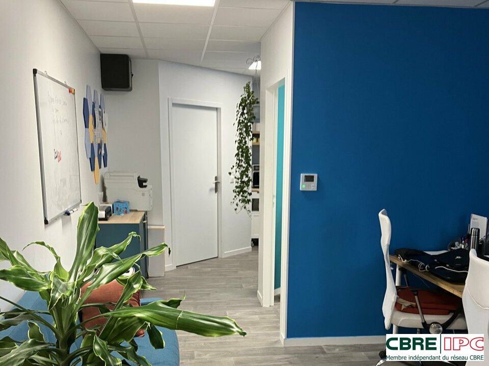 CBRE IPC LOCATION-BUREAUX-BAYONNE-64