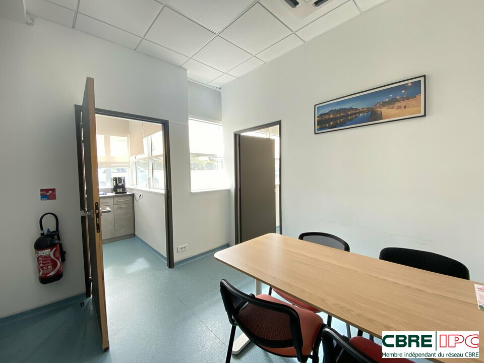 CBRE IPC LOCATION-BUREAUX-BAYONNE-64
