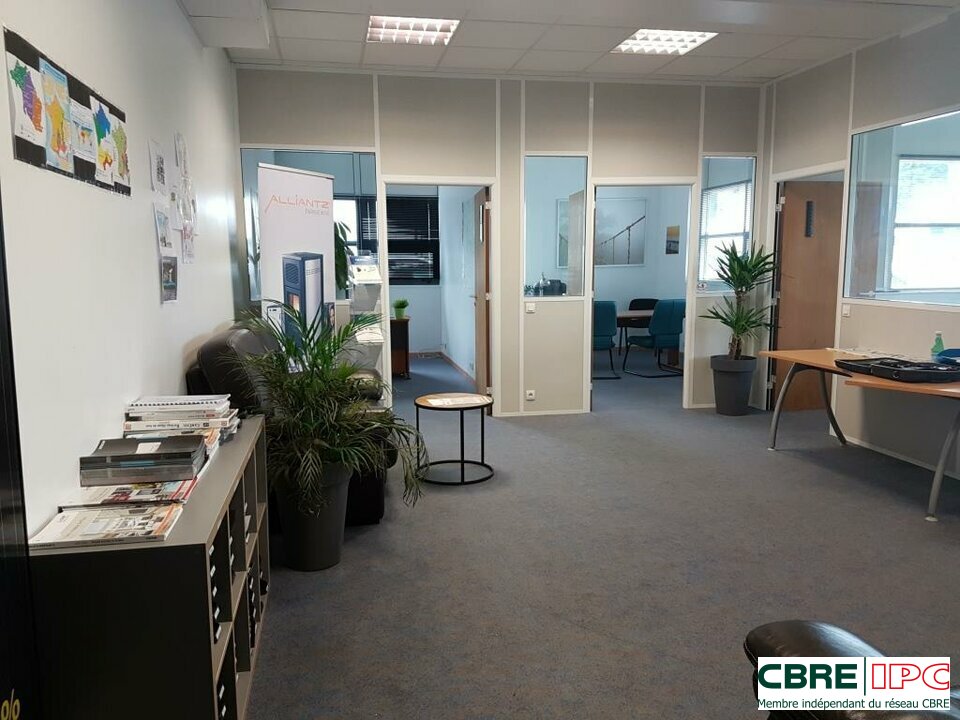 CBRE IPC LOCATION-BUREAUX-BAYONNE-64
