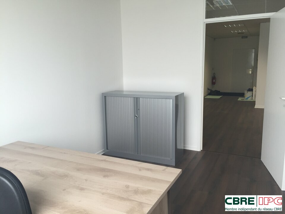CBRE IPC LOCATION-BUREAUX-BAYONNE-64