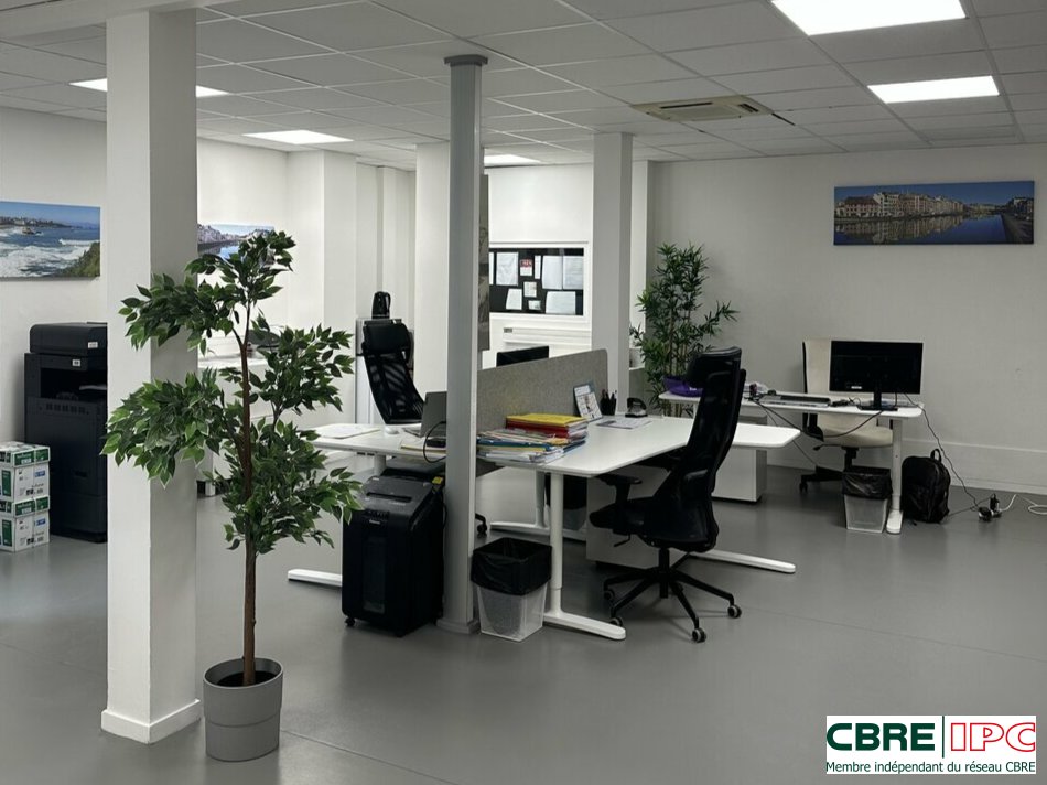 CBRE IPC LOCATION-BUREAUX-BIARRITZ-64