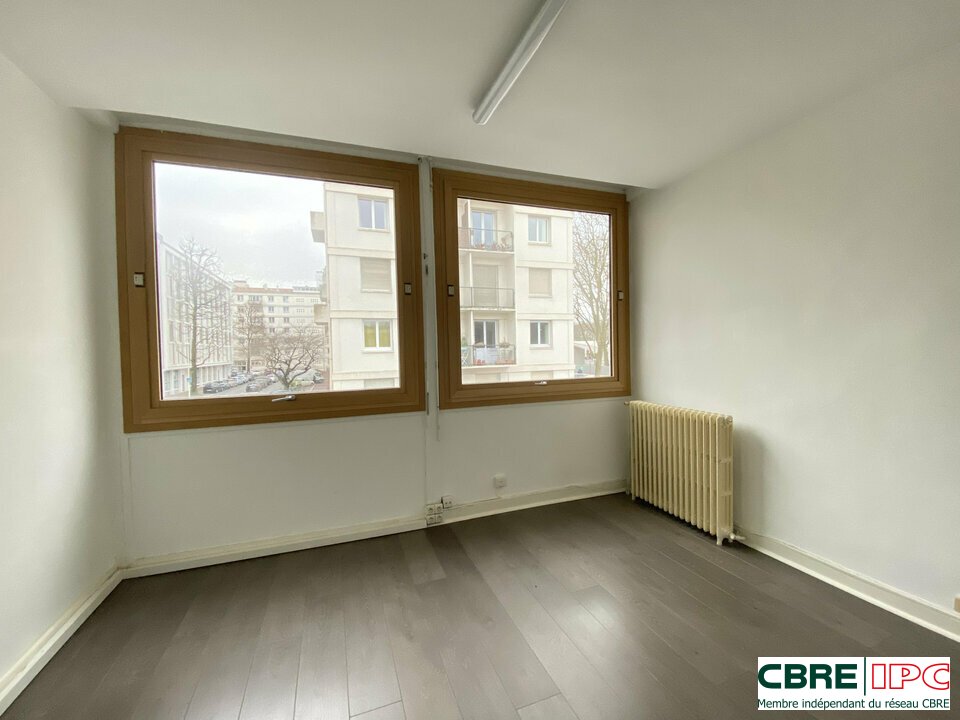 CBRE IPC LOCATION-BUREAUX-BAYONNE-64