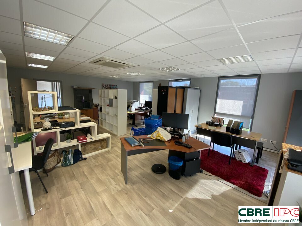 CBRE IPC LOCATION-BUREAUX-BIDART-64