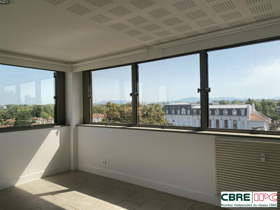 CBRE IPC VENTE-BUREAUX-BAYONNE-64