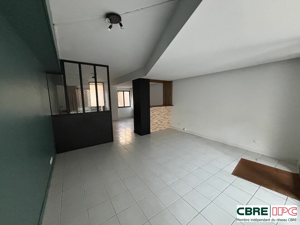 CBRE IPC VENTE-LOCAL COMMERCIAL-PAU-64