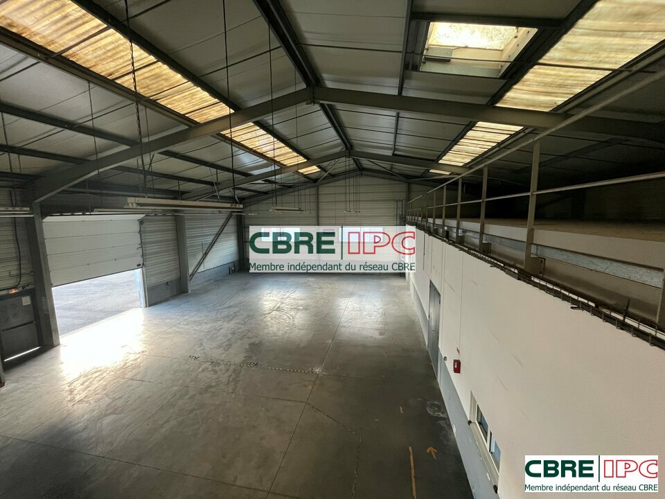 CBRE IPC LOCATION-LOCAL D'ACTIVITE-ANGLET-64