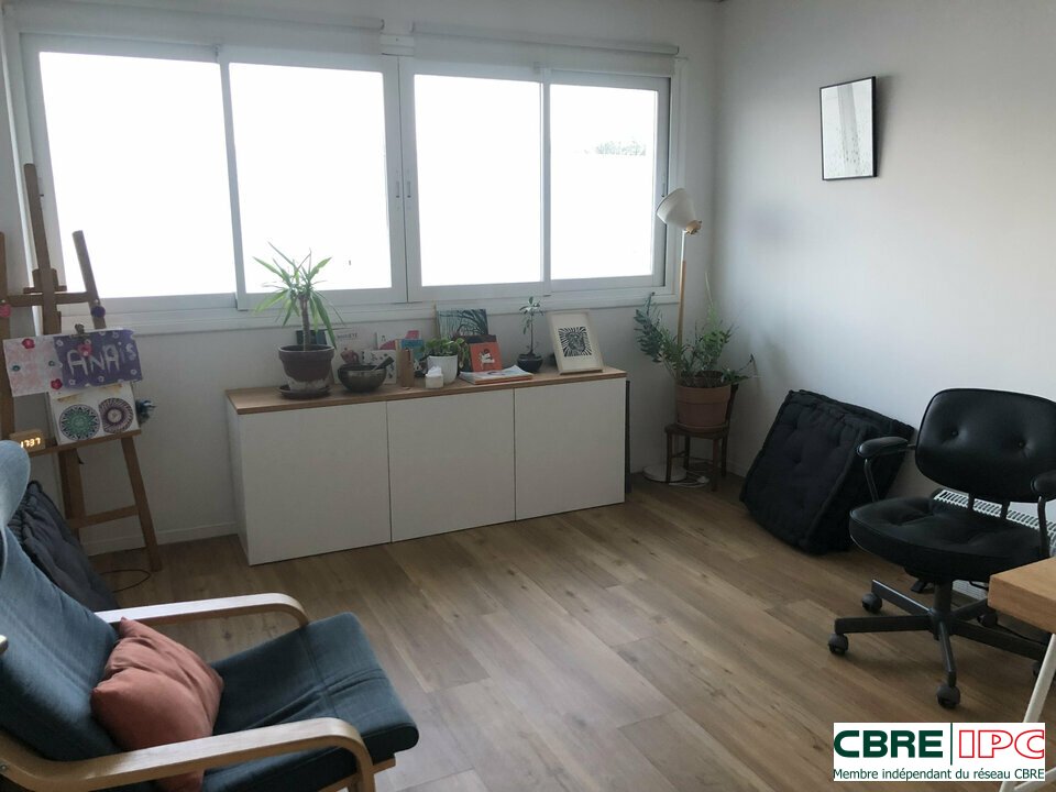 CBRE IPC LOCATION-BUREAUX-BAYONNE-64