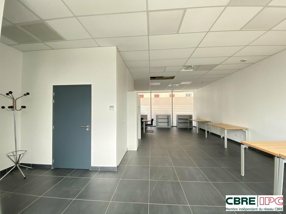 CBRE IPC LOCATION-BUREAUX-BAYONNE-64
