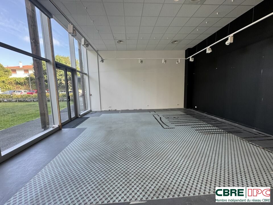 CBRE IPC LOCATION-LOCAL COMMERCIAL-BIARRITZ-64