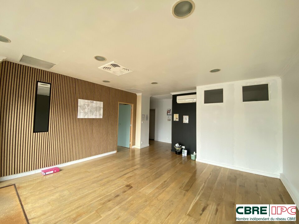 CBRE IPC LOCATION-LOCAL COMMERCIAL-ANGLET-64
