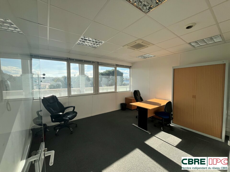 CBRE IPC LOCATION-BUREAUX-BAYONNE-64