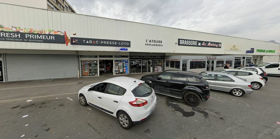 OZ IMMOBILIER LOCATION-LOCAL COMMERCIAL-ECHIROLLES-38