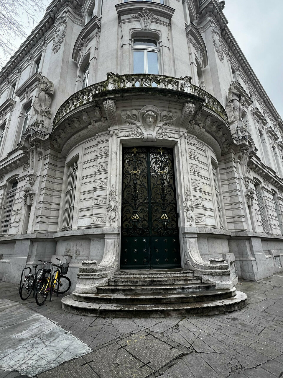 OZ IMMOBILIER LOCATION-LOCAL COMMERCIAL-GRENOBLE-38