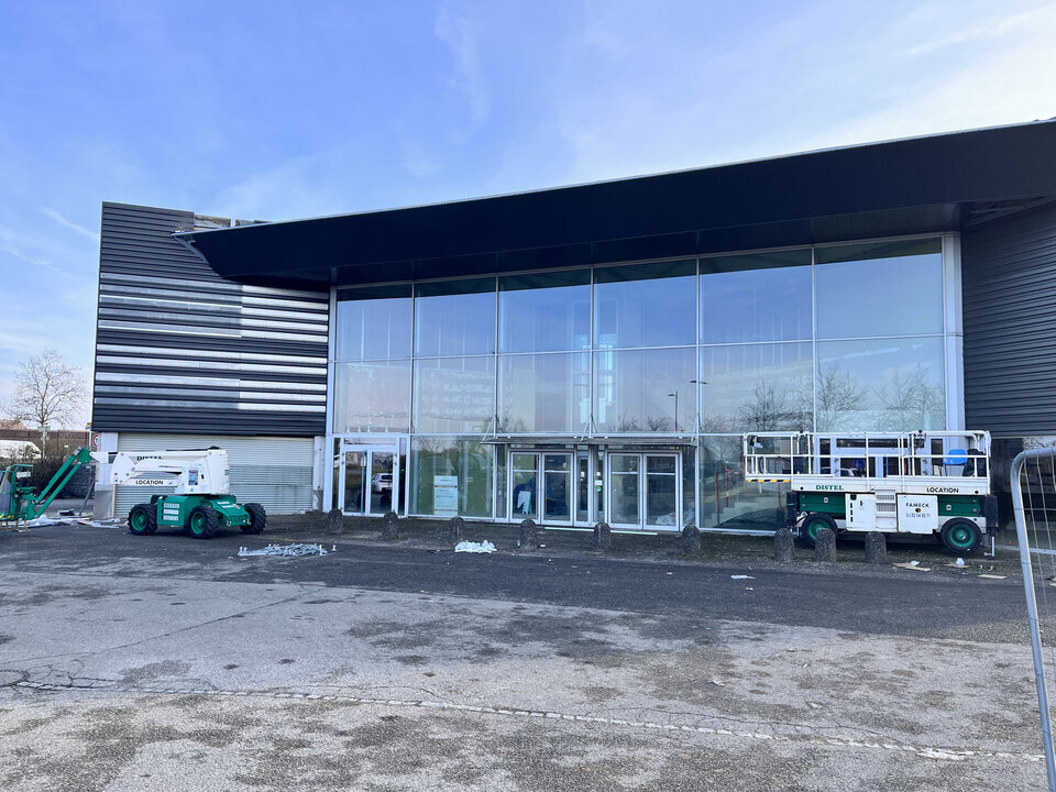 ONE DEAL LOCATION-LOCAL COMMERCIAL-COLMAR-68