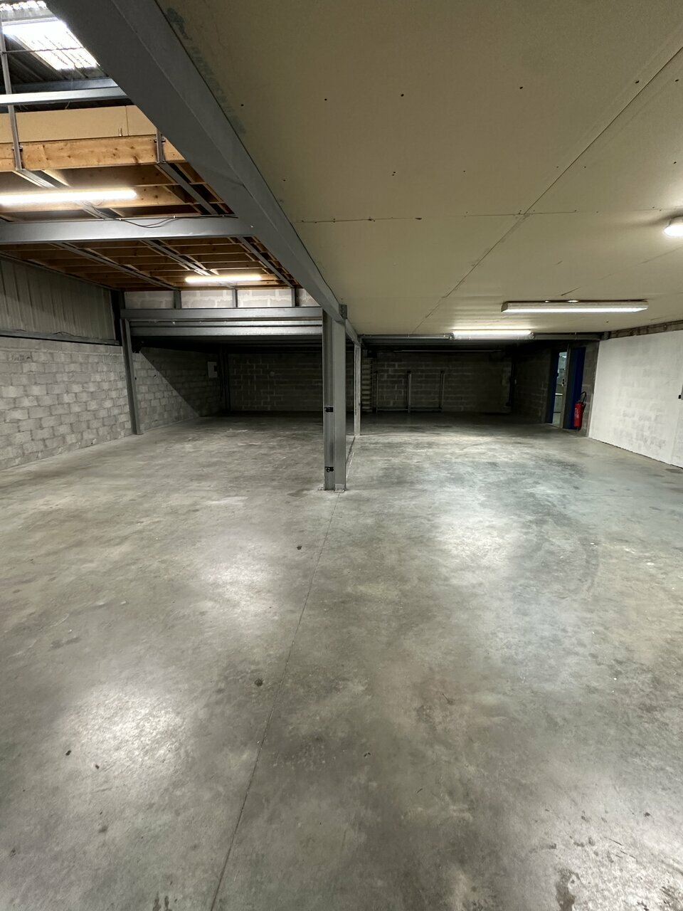 LOCO IMMO LOCATION-LOCAL D'ACTIVITE-MERIGNAC-33