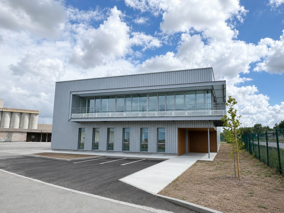 LOCO IMMO LOCATION-LOCAL D'ACTIVITE-BASSENS-33