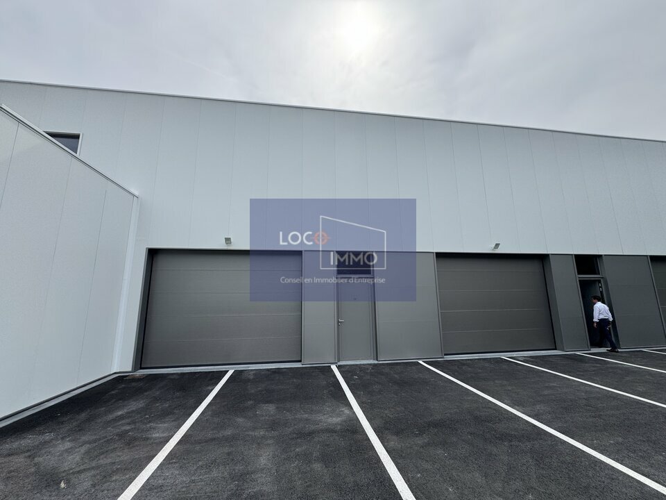 LOCO IMMO LOCATION-LOCAL D'ACTIVITE-ARTIGUES-PRES-BORDEAUX-33