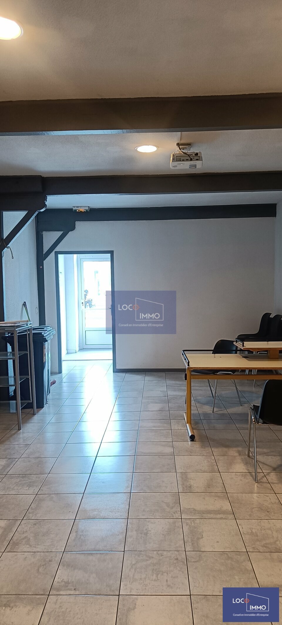 LOCO IMMO VENTE-LOCAL COMMERCIAL-VILLENAVE-D'ORNON-33