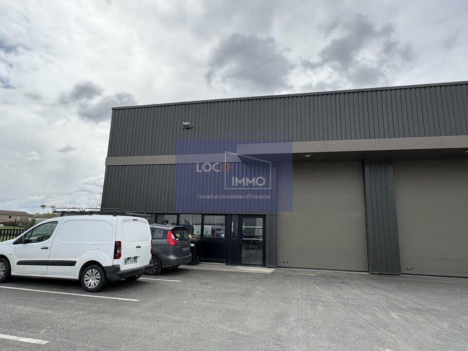 LOCO IMMO LOCATION-LOCAL D'ACTIVITE-ARTIGUES-PRES-BORDEAUX-33