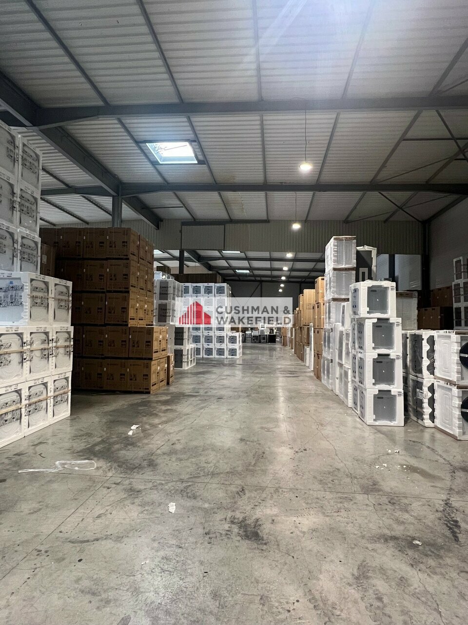 CUSHMAN WAKEFIELD NIMES LOCATION-LOCAL D'ACTIVITE-VEZENOBRES-30