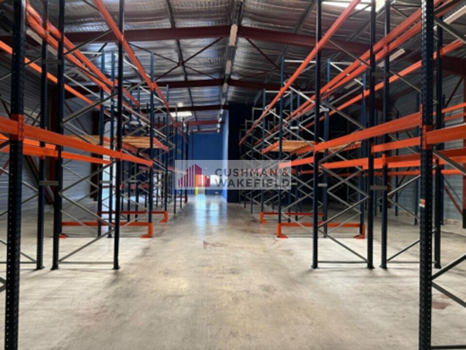 CUSHMAN WAKEFIELD NIMES LOCATION-LOCAL D'ACTIVITE-GALLARGUES_LE_MONTUEUX-30