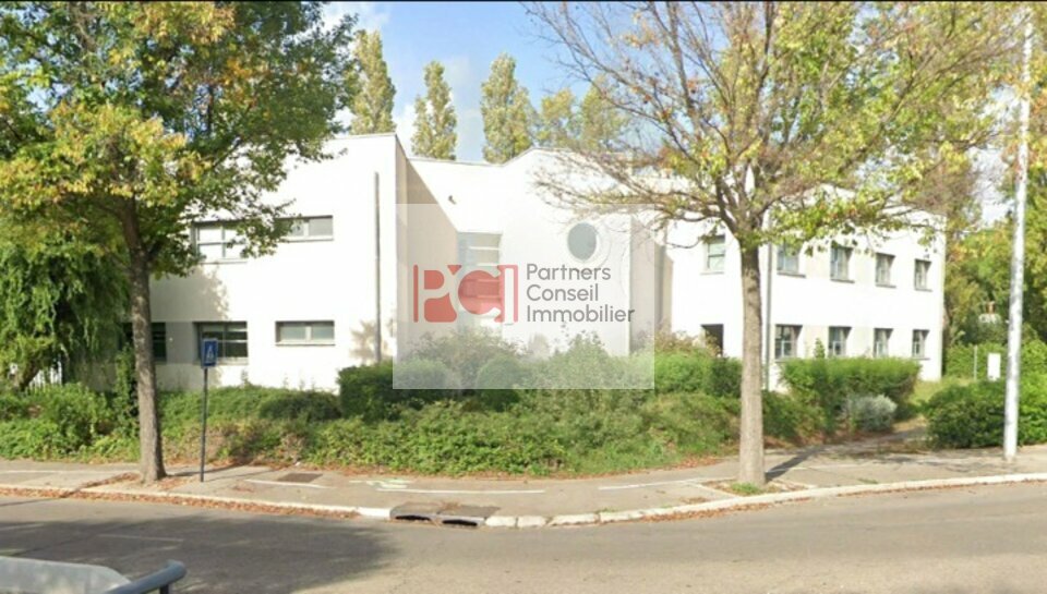CUSHMAN WAKEFIELD NIMES LOCATION-BUREAUX-NIMES-30