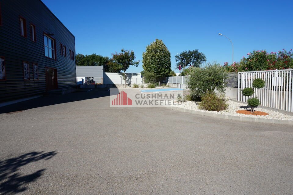 CUSHMAN WAKEFIELD NIMES LOCATION-LOCAL D'ACTIVITE-NIMES-30