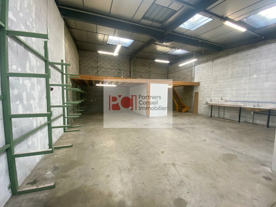 CUSHMAN WAKEFIELD NIMES LOCATION-LOCAL D'ACTIVITE-NIMES-30