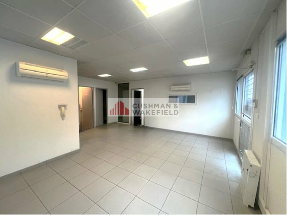 CUSHMAN WAKEFIELD NIMES LOCATION-BUREAUX-NIMES-30