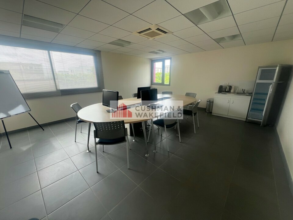 CUSHMAN WAKEFIELD NIMES VENTE-BUREAUX-NIMES-30